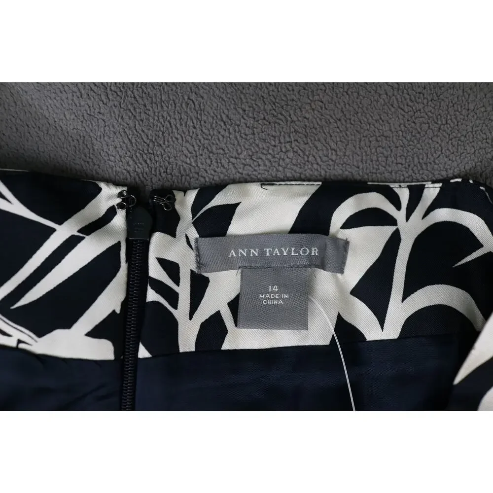 ANN TAYLOR ALine Midi Skirt Womens Size 14 Black White Tropical‎ Palm Trees Silk